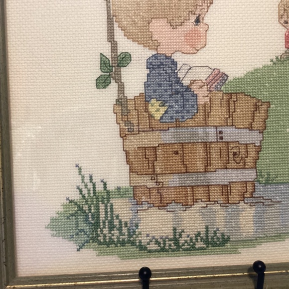Vintage Cross stitch picture boy wooden barrel flag friendship green frame gold - Picture 4 of 8